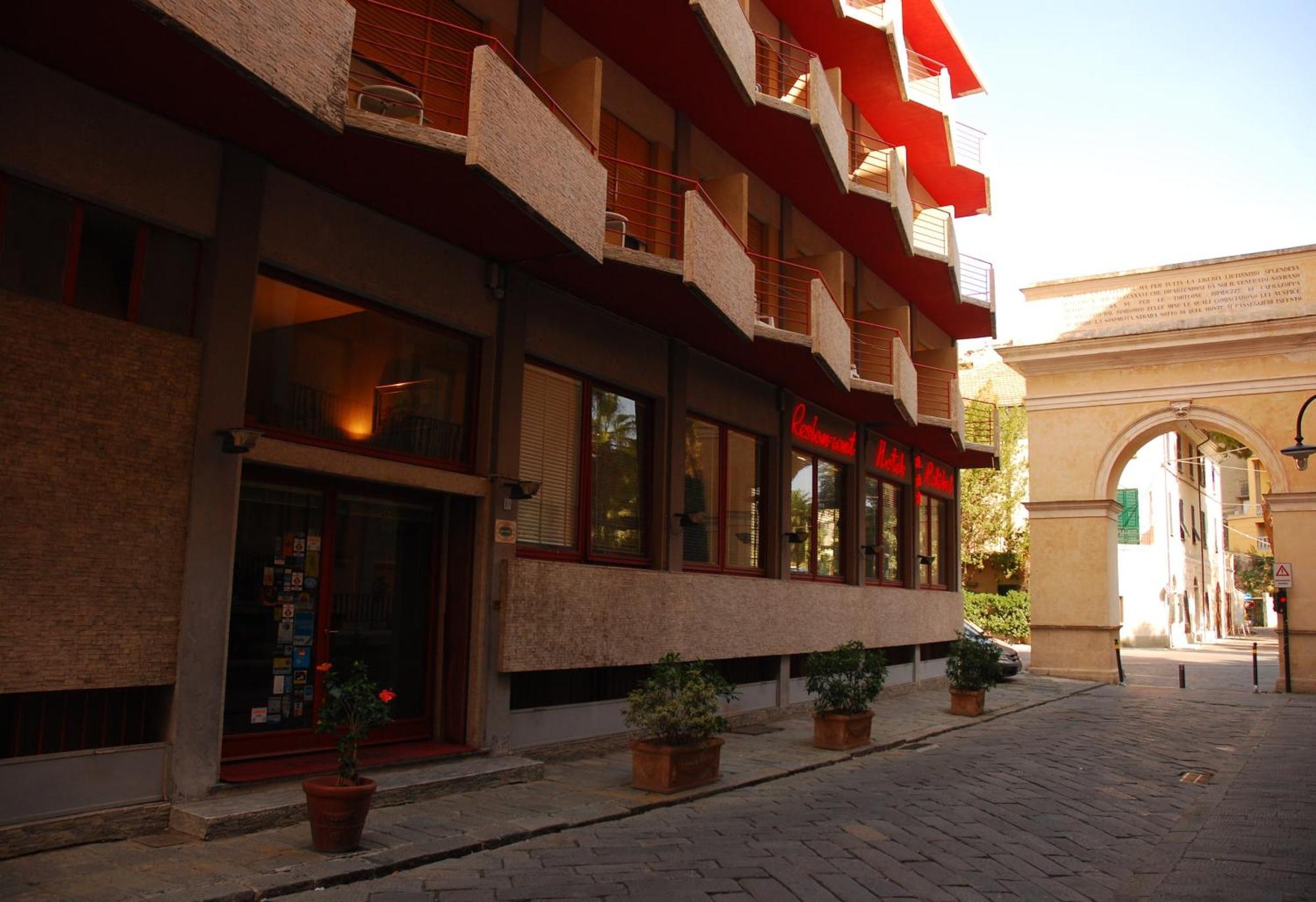 Hotel Colibrì Finale Ligure Exterior foto